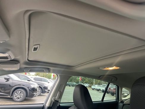 Used 2021 Subaru Impreza Premium image 11