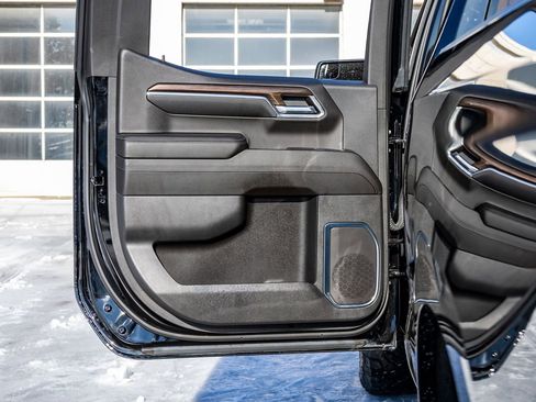 Used 2024 Chevrolet Silverado 1500 RST w/ Convenience Package II image 38