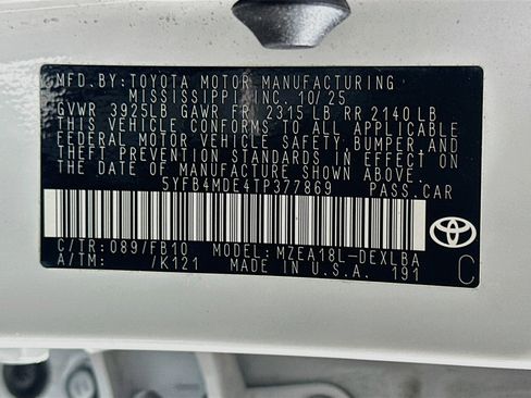 Used 2026 Toyota Corolla LE FWD image 12