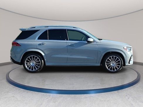 Used 2024 Mercedes-Benz GLE 450 4MATIC image 4