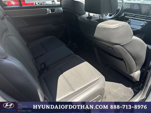 Certified 2024 Hyundai Santa Fe SEL FWD image 14