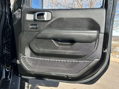 Used 2022 Jeep Gladiator Rubicon w/ LED Lighting Group image 31