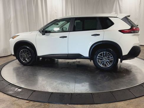 Used 2021 Nissan Rogue S image 7