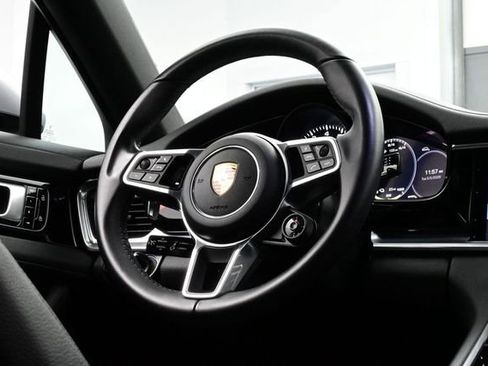 Certified 2019 Porsche Panamera 4 AWD/4WD image 21