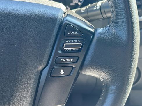 Used 2023 Nissan Frontier SV w/ SV Convenience Package image 35