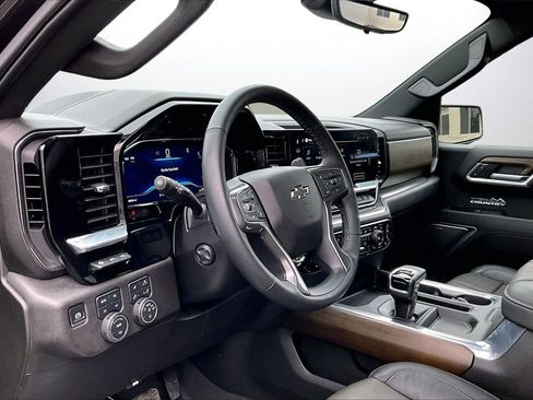 Used 2025 Chevrolet Silverado 1500 High Country w/ Midnight Edition image 20