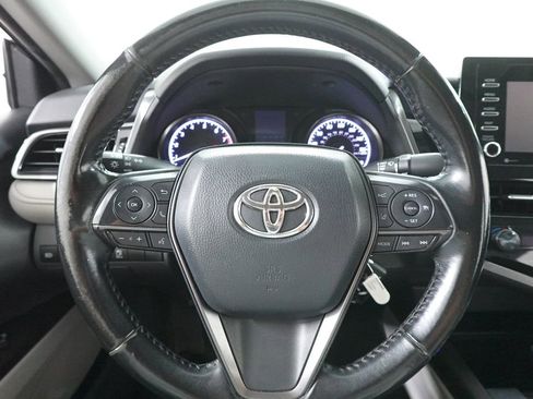 Used 2021 Toyota Camry SE image 13