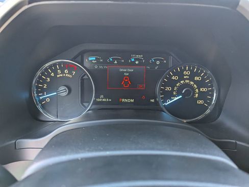 Used 2019 Ford F150 Lariat w/ Equipment Group 502A Luxury image 24