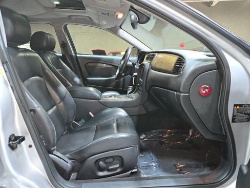 Used 2005 Jaguar S-TYPE R image 70