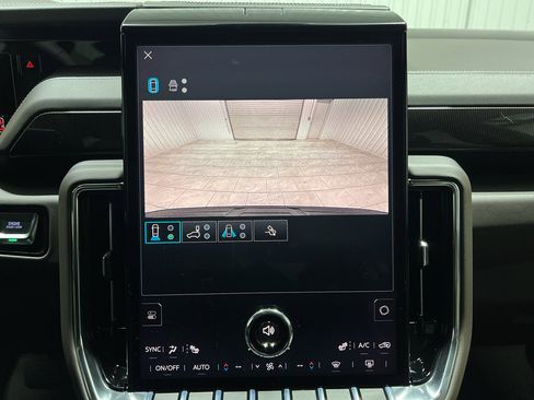 New 2025 GMC Yukon Elevation w/ LPO, Floor Liner Package image 13