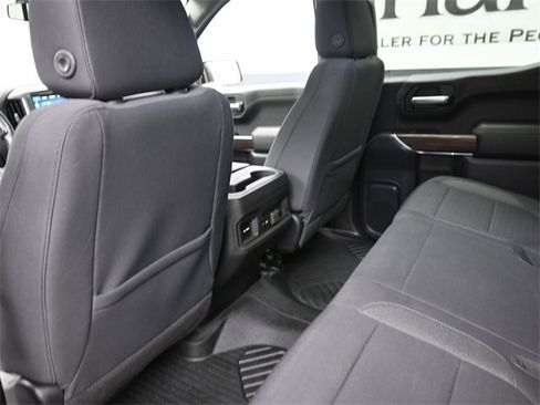 Used 2021 Chevrolet Silverado 1500 LT Trail Boss w/ Convenience Package II image 23