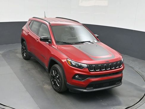 New 2026 Jeep Compass Latitude image 37