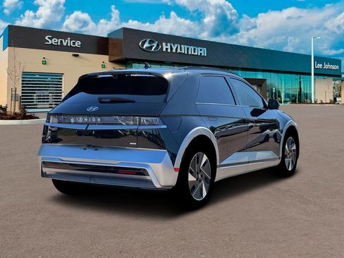 New 2026 Hyundai Ioniq 5 Limited image 5
