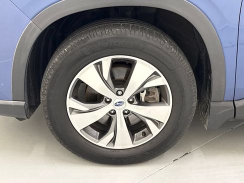 Used 2020 Subaru Ascent Premium w/ Convenience Package AWD/4WD image 11