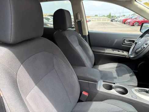 Used 2015 Nissan Rogue S w/ Convenience Package FWD image 23