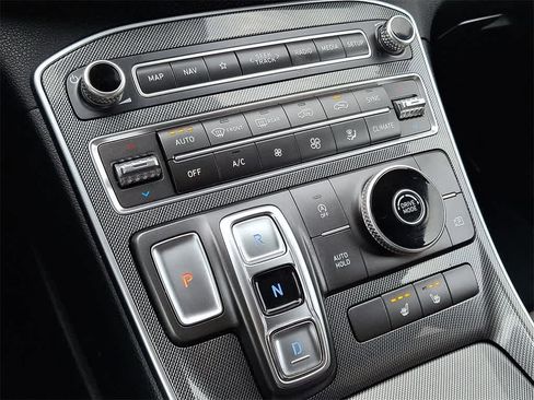 Used 2023 Hyundai Santa Fe SEL w/ Cargo Package image 14