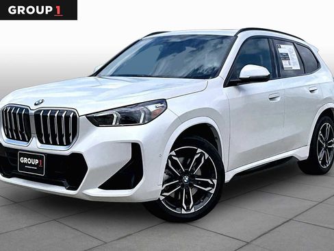 Used 2025 BMW X1 xDrive28i w/ M Sport Package image 1