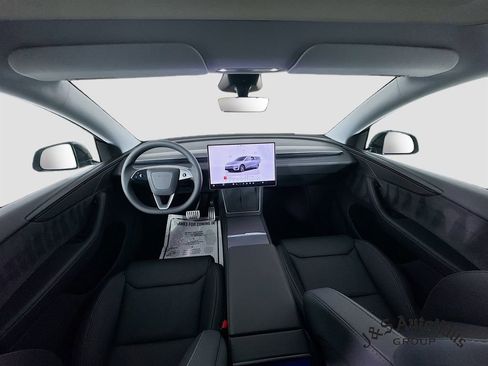 Used 2026 Tesla Model Y Performance image 27