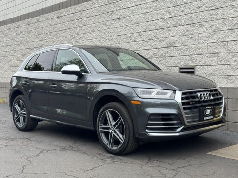 Used 2020 Audi SQ5 Premium Plus w/ Premium Plus Package AWD/4WD image 18
