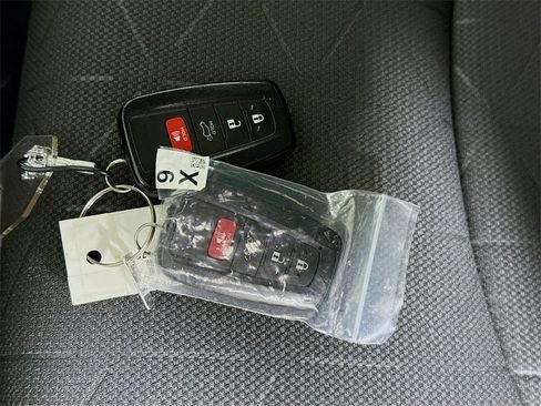 Certified 2023 Toyota RAV4 XLE image 34