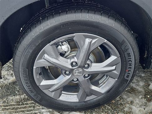 Certified 2026 Honda HR-V LX image 8