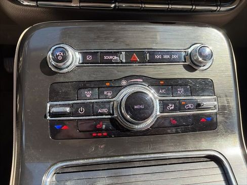 Used 2022 Lincoln Nautilus Standard image 19
