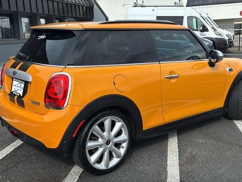 Used 2015 MINI Cooper 2-Door Hardtop FWD image 3