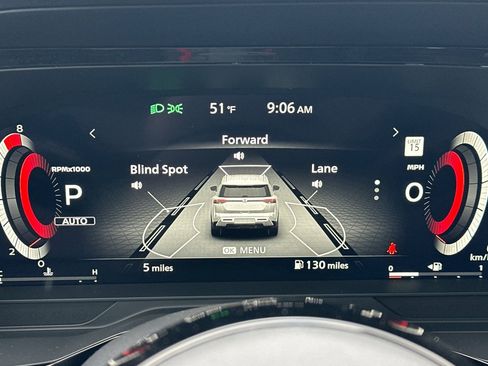 New 2025 Nissan Pathfinder Platinum image 31