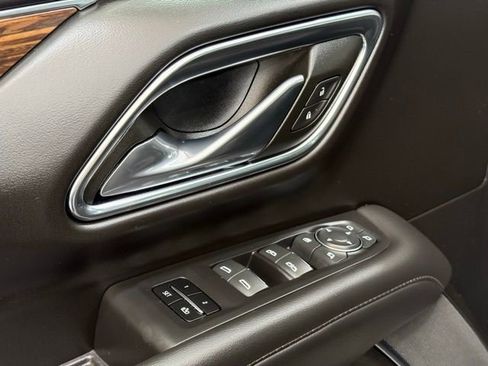 Used 2023 Chevrolet Tahoe High Country image 17