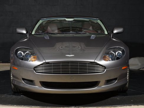 Used 2005 Aston Martin DB9 Coupe RWD image 13