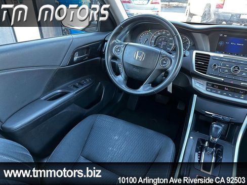 Used 2015 Honda Accord Sport image 14