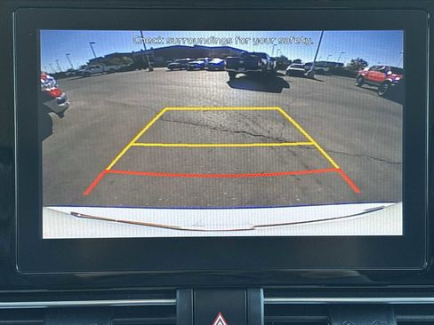 Used 2022 Kia Niro EX image 26