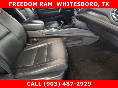 Used 2024 Dodge Durango GT image 9