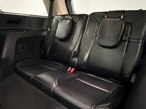 Used 2023 Lincoln Aviator AWD w/ Premium Package image 17