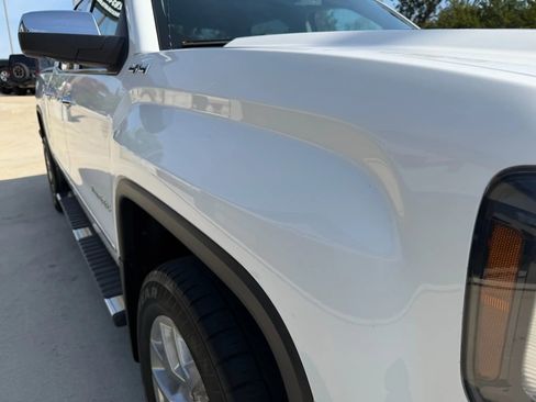 Used 2017 GMC Sierra 1500 SLT w/ SLT Premium Package image 62