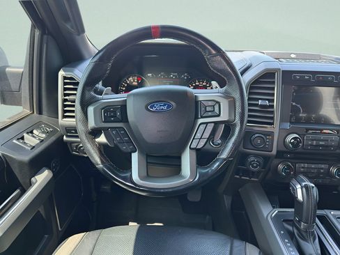 Used 2018 Ford F150 Raptor w/ Equipment Group 802A Luxury AWD/4WD image 18