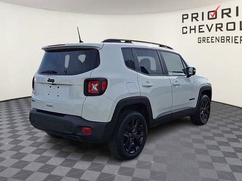 Used 2023 Jeep Renegade Altitude w/ Convenience Group I image 8