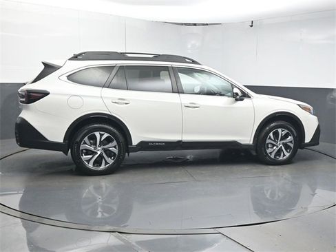 Certified 2021 Subaru Outback Limited w/ Popular Package #2 image 8