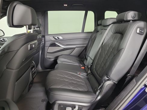 New 2026 BMW X7 xDrive40i w/ M Sport Package image 10