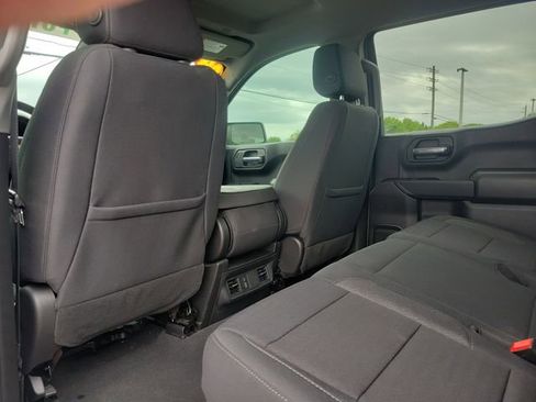 Used 2024 Chevrolet Silverado 1500 Custom image 12