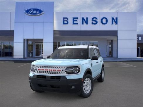 New 2025 Ford Bronco Sport Heritage w/ Convenience Package image 2