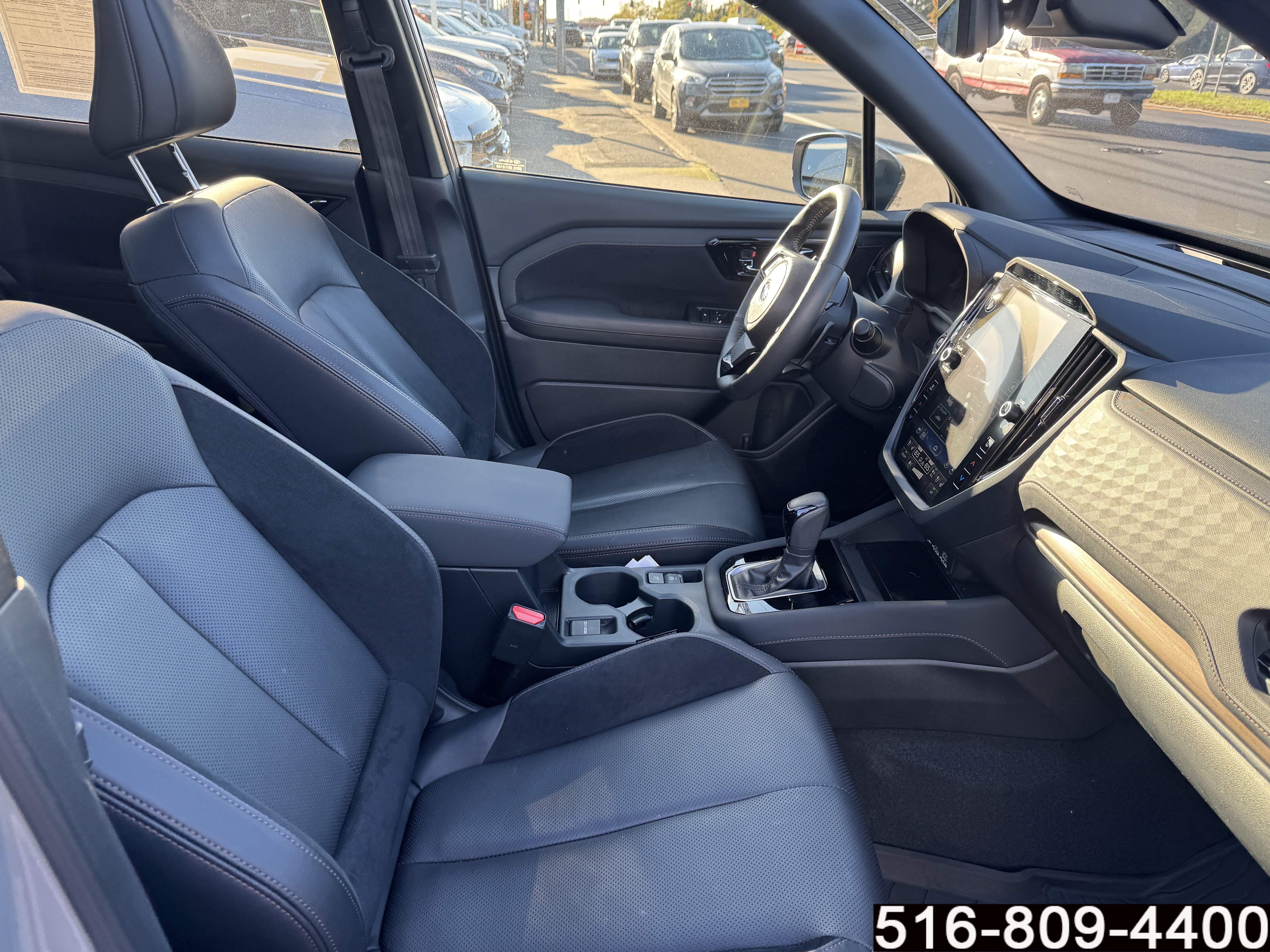 Used 2025 Subaru Forester Touring AWD/4WD image 30