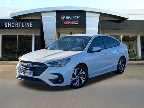 Used 2024 Subaru Legacy Premium image 8