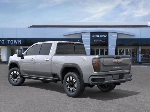 New 2026 GMC Sierra 2500 Denali w/ Denali Reserve Package image 3