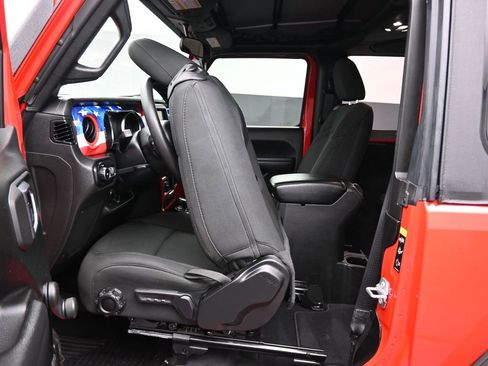Used 2022 Jeep Wrangler Sport image 30
