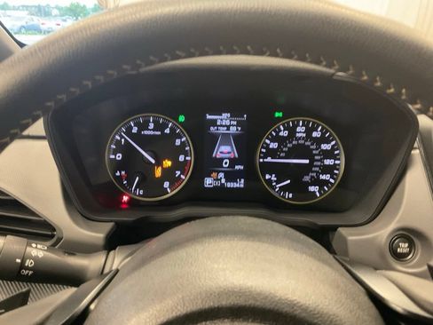 Used 2025 Subaru Crosstrek 2.5i Sport AWD/4WD image 2
