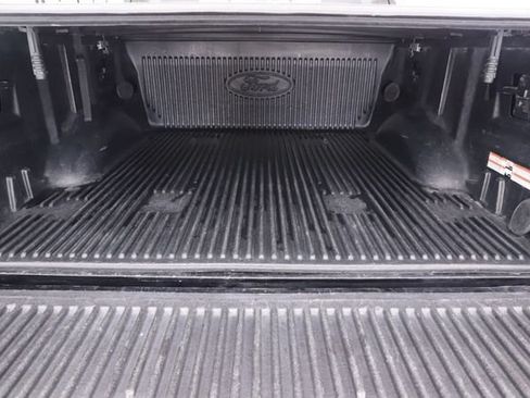 Used 2018 Ford F150 Lariat w/ Equipment Group 502A Luxury AWD/4WD image 30