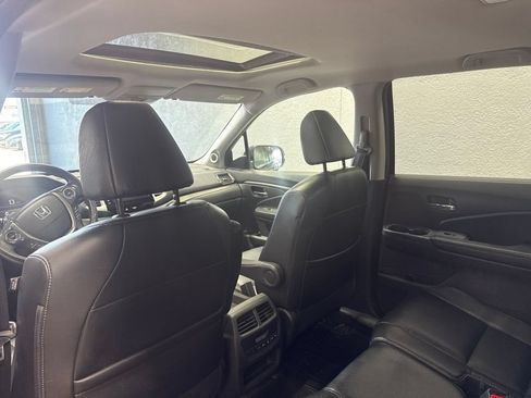 Used 2018 Honda Pilot EX-L image 12