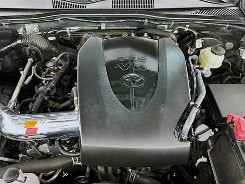 Used 2023 Toyota Tacoma TRD Sport image 31