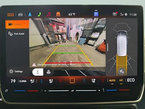 New 2025 Volkswagen ID. Buzz Pro S image 13